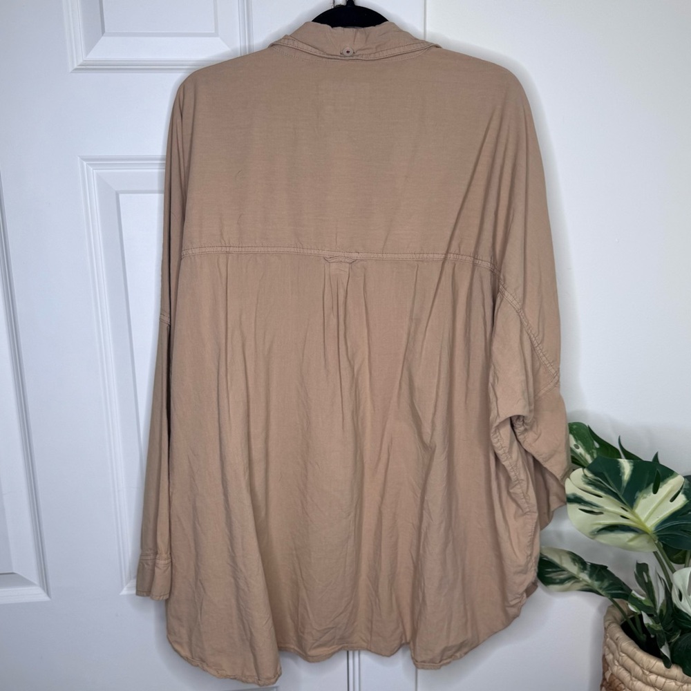 American Eagle Boyfriend Fit Button Up XL - Picture 6 of 7